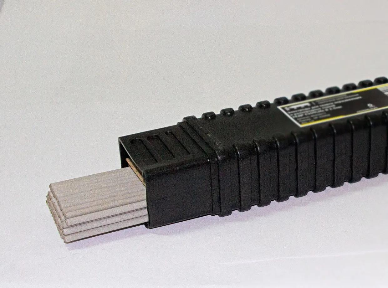 Электроды для сварки нержавеющих и разнородных сталей КЕДР E309LMo ? 2,5мм (пачка 1кг)