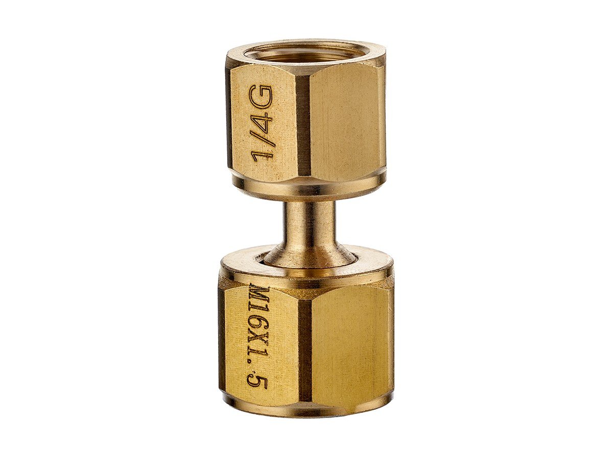 Переходник 1/4 (внут)—М16×1.5 (внут) IZT5682
